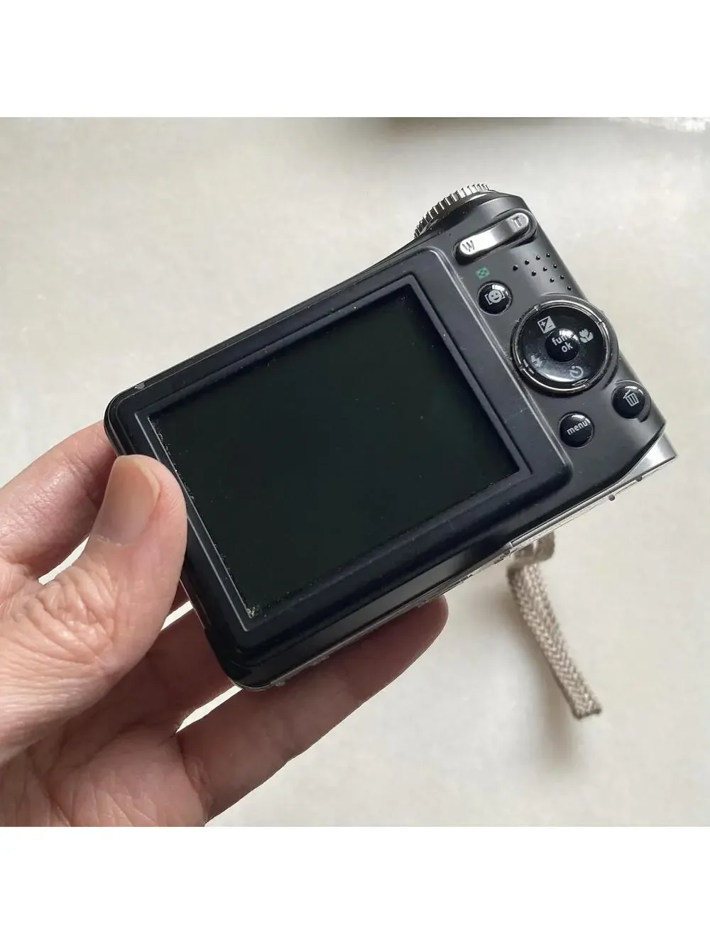 GE General Imaging A735 7.0MP Compact Digital Camera Black TESTED! W/ Box & Docs